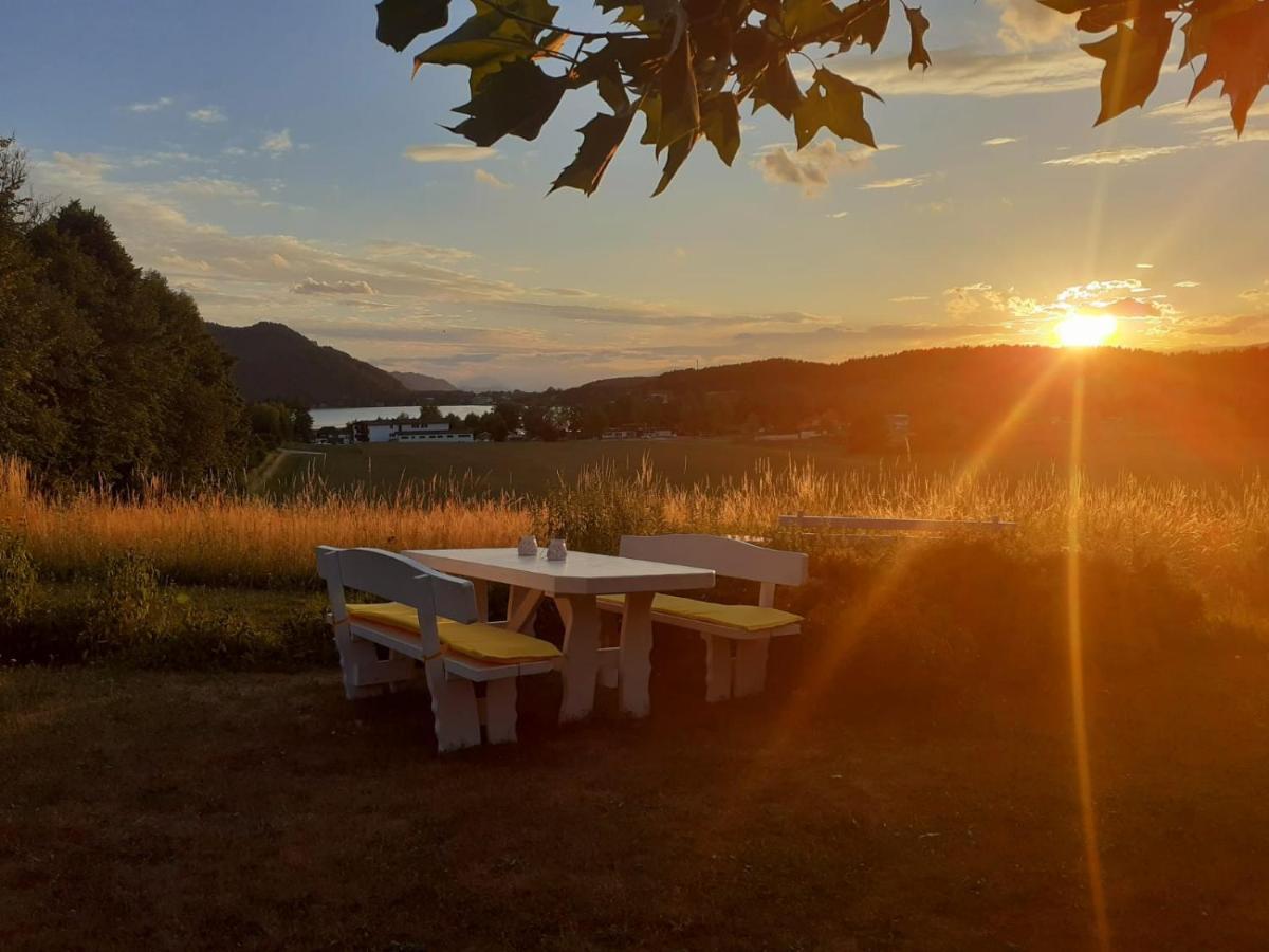 Georgihof Im Park Apartman Unterburg am Klopeiner See Kültér fotó